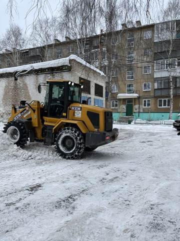 Механизированная очистка придомовой территории.